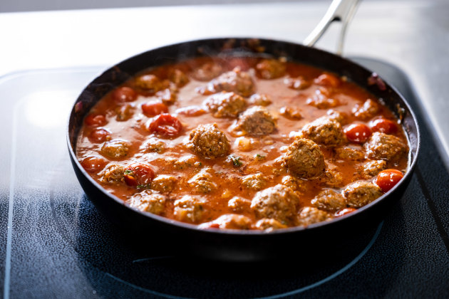 Proform's plant-based meat brand "Meet".