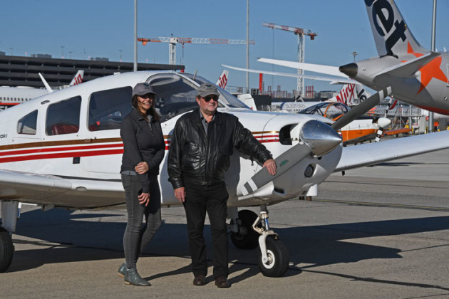 The crew of Wedgetail 1, Glenda and Graham pose with Warrior MGV for Victor's camera. (Steve Hitchen)
