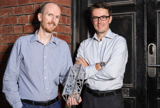 Myriota CTO Dr David Haley (L) and CEO Dr Alex Grant (R). Credit: Myriota