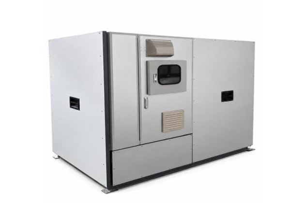 N-Bleath, a compact brine chiller capable of handling ultra-low temperatures.