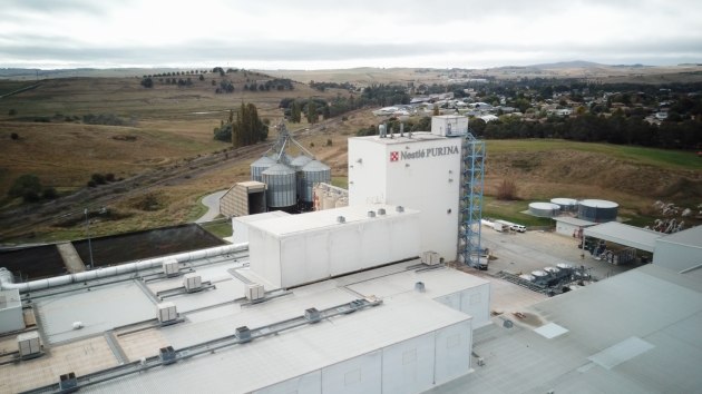 Nestl&eacute; as unveiled the $90m expansion of Purina PetCare&rsquo;s production facility in central west New South Wales, boosting its wet cat food production capability by 120 per cent.