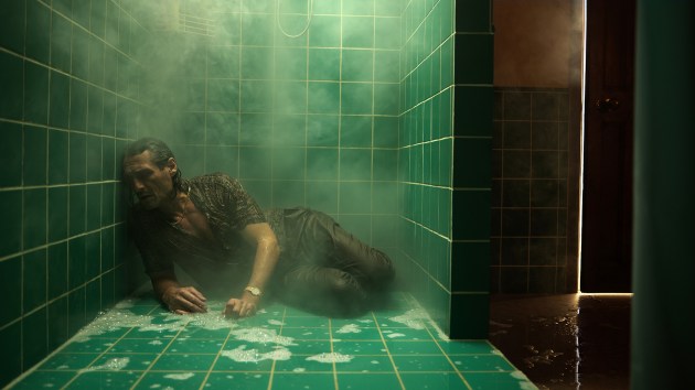 &copy; Nicky Hamilton. The shower.