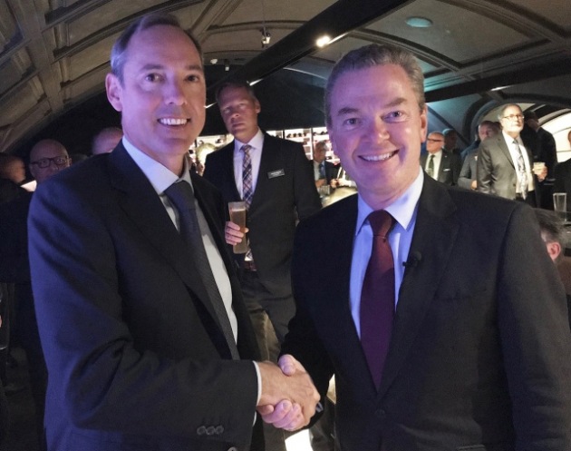 Managing Director Robert Nioa with Minister Pyne. Credit: NIOA