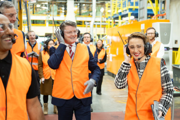 Ben Carroll, Minister for Industry & Innovation (centre), and Minister Gabrielle Williams (right), State Member for Dandenong on tour of the new multi-size can line at Dandenong.