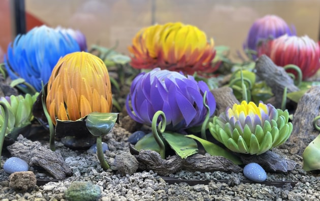 Chocolatier Santiago Cutugan visited Food and Drink Business's media hub on Day Two to discuss his creation: an entirely edible chocolate garden made using Oterra&rsquo;s natural colours.