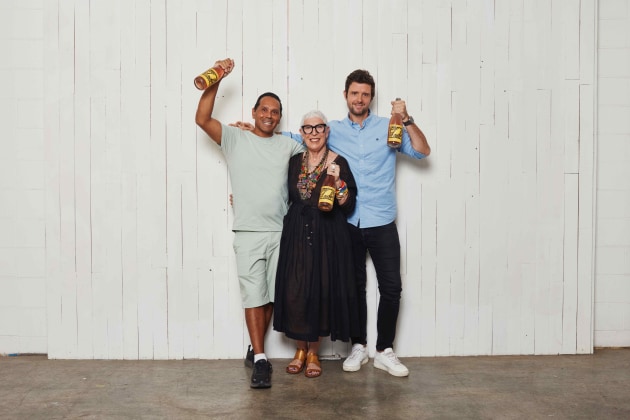 A Collaboration between OzHarvest, Kakadu Kitchen and ALTD Spirits is tackling food waste and creating a new consciousness about the beverages we drink. L-R: Ben Tyler, Kakadu Kitchen; Ronni Kahn, OzHarvest, and Tim Triggs, ALTD Spirits