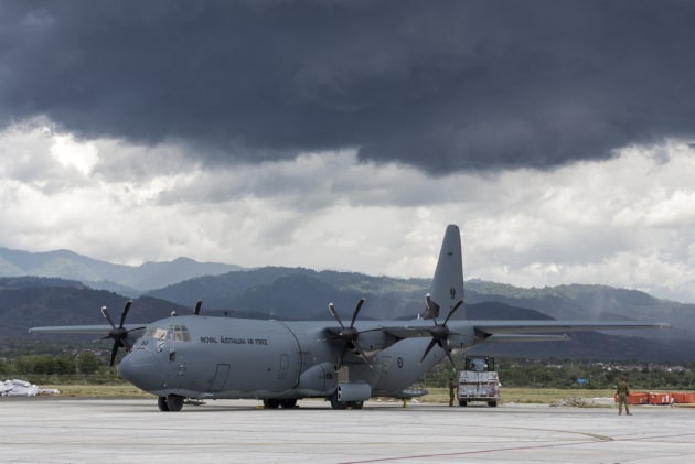 A RAAF C-130J Hercules delivers humanitarian aid to Palu, Indonesia.
Defence