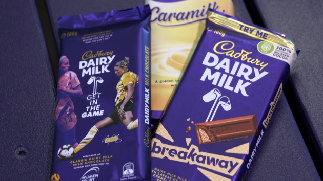 In a world-first for Cadbury, brand owner Mondelēz International is sourcing recycled plastic from Taghleef Industries for flexible wrappers to be printed and converted by Amcor. The new packaging, with 30 per cent recycled content, will be on shelf in Australia from September next year. (Image: Cadbury)