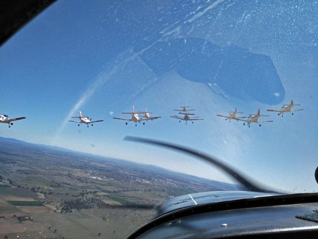 Goodbye Tamworth! The Parrots roll in for a farewell pass across the city.