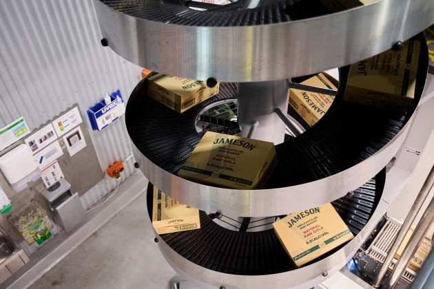 Conveying systems were supplied by Foodmach, with portals and spirals from Ambaflex.