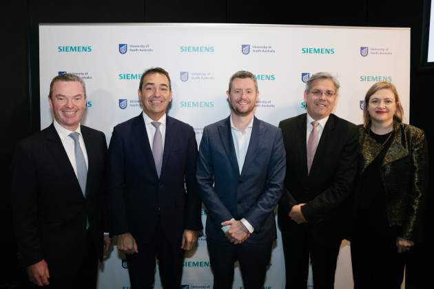 Minister Christopher Pyne, SA Premier Steven Marshall, UniSA Vice Chancellor David Lloyd, Siemens Australia chairman and CEO Jeff Connolly and Tanya Monro, UniSA&rsquo;s Deputy Vice Chancellor of Research and Innovation. Credit: Siemens