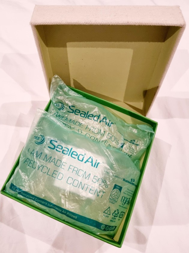 BUBBLE WRAP 50% recycled content air pillows (Sealed Air)