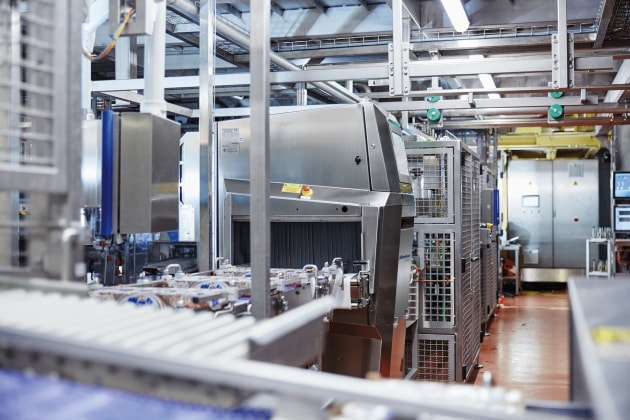 Systems with top-mounted X-ray generators are the most common in the food industry, where the X-ray beam hits the product di-rectly from above.