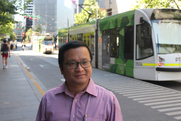 Professor Vinh Thai