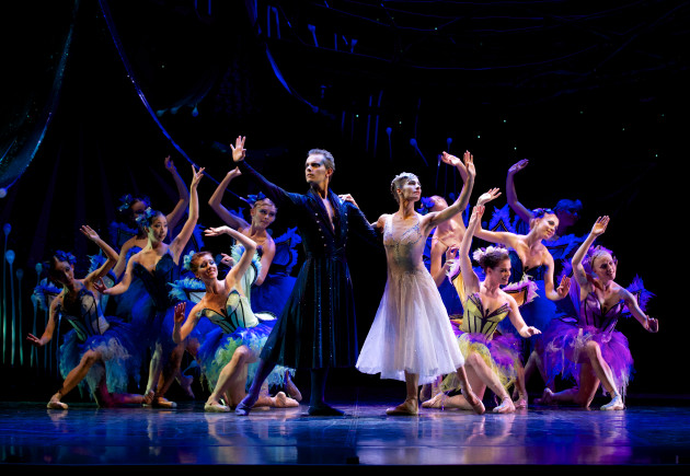 Laura Hidalgo and Victor Estevez in Liam Scarlett's 'A Midsummer Night's Dream'. Photo: David Kelly.