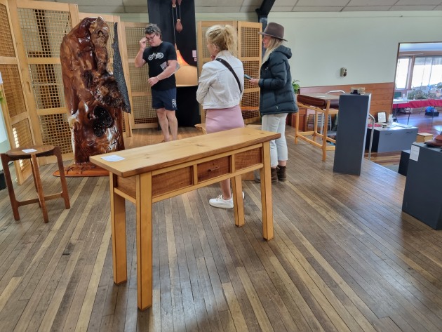 Raf Nathan, Console 7, Huon pine, blackwood