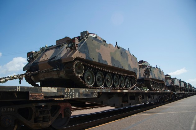 1st Combat Engineer Regiment M113AS4 armoured personnel carriers await rail freight to Port Augusta from Darwin.
Defence