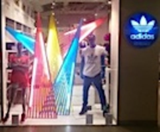 retail communications window display