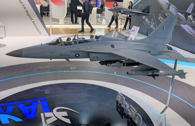 A model of a FA-50 in Royal Malaysian Air Force markings on display at LIMA 2023. (Nigel Pittaway)