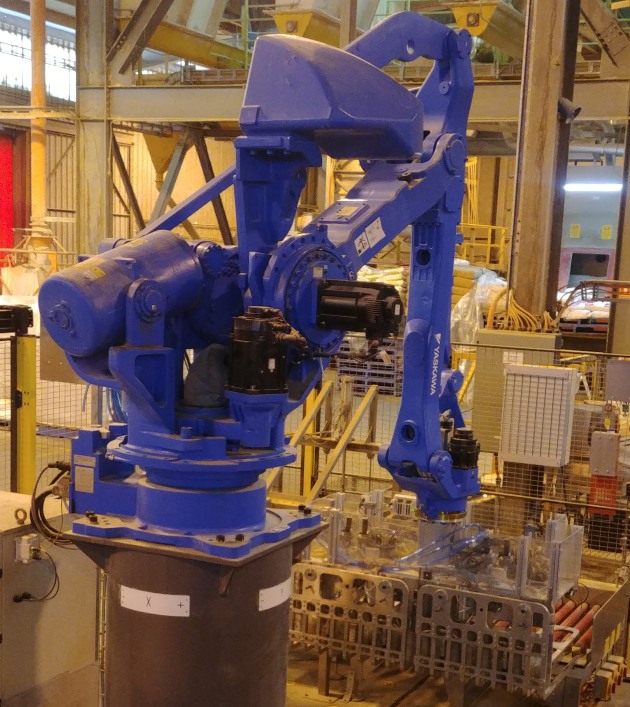 The robotic palletiser at CopRice was upgraded with an SMC wireless solution.