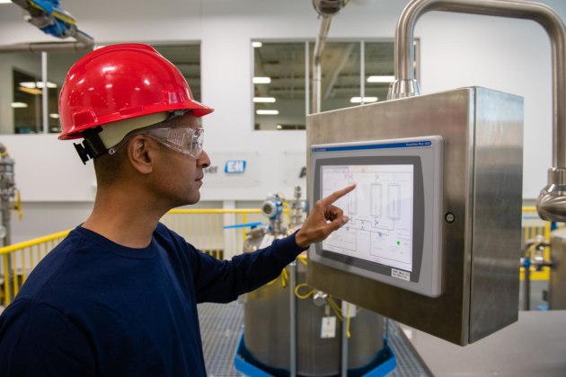 LifecycleIQ: helping companies realise the power of a connected enterprise.