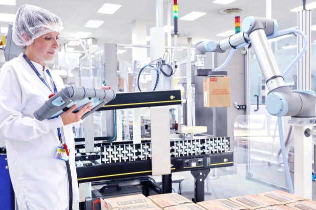 The easy programming, installation and collaborative nature of the industrial robot arms allow them to work side-by-side with the workforce for the production of efficient, high-quality medicines.