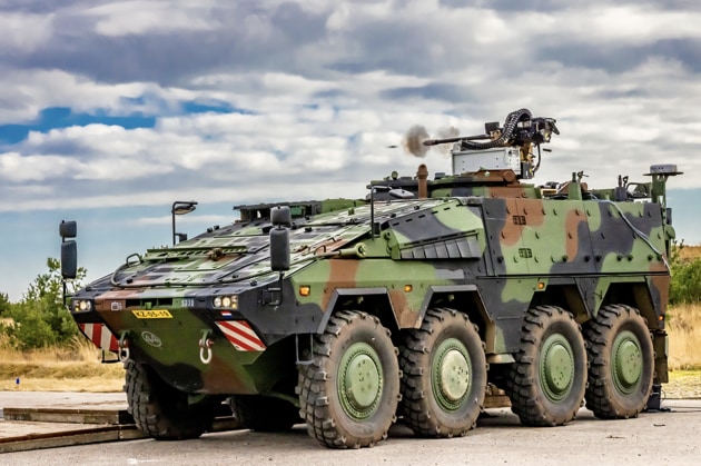 EOS RWS firing off a Royal Netherlands Army 8 x 8 Boxer CRV. (EOS)
