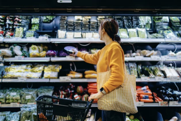 Simple food swaps could cut greenhouse gas emissions from household groceries by a quarter, says a new study by The George Institue for Global Health.
Source: Getty Images
