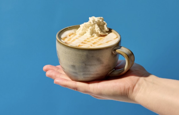 Cafe chain Zarraffa&rsquo;s Coffee has launched a new limited range for winter &ndash; the Dreamy Mocha range &ndash; which the company says is designed to warm customers' hearts and sweeten their taste buds.
Source: Zarraffa's