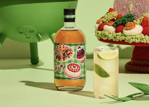 Four Pillars Australian Christmas Gin is back for its ninth consecutive year, celebrating the taste of Christmas pudding with a base of juniper, cinnamon, star anise, coriander seed and angelica.
Source: Four Pillars