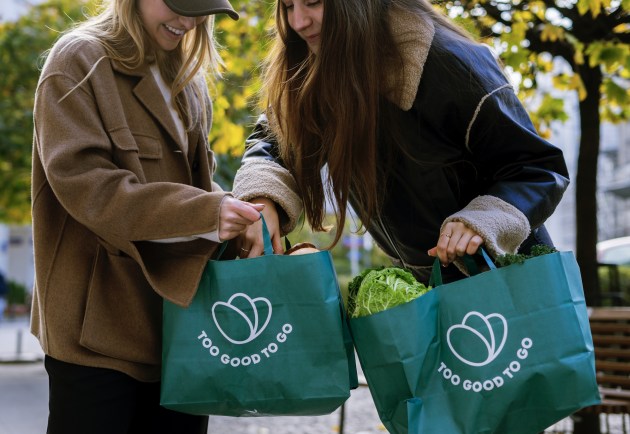Surplus food marketplace app, Too Good To Go, is expanding into Queensland, after helping 600,000 users save more than 400,000 meals across Sydney, Melbourne, and Perth. 
Source: Too Good To Go