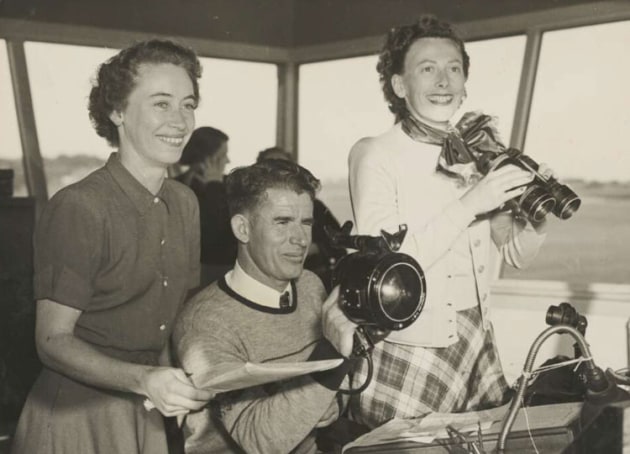 Senja Havard, Doug Hook and Alix Newbiggen (who designed the AWPA logo) in Bankstown tower during the AWPA reliability trials in 1953. (National Library of Australia)
