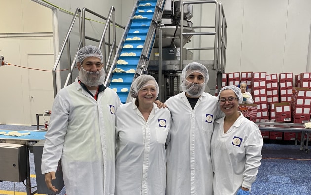 Lamb Weston VP and GM Oceania, Simone Anderson, and some of the Crackerjack Foods team.