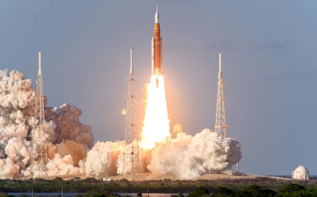 NASA&rsquo;s Artemis II launches for a fly-by of the Moon.

Credit: NASA