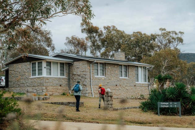 Creel Bay Cottages. RBbrand/DCCEEW