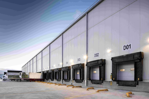 It may sound counterintuitive, but frozen food can help reduce carbon emissions, and frozen food warehouse automation has a key role to play in further reducing energy consumption.