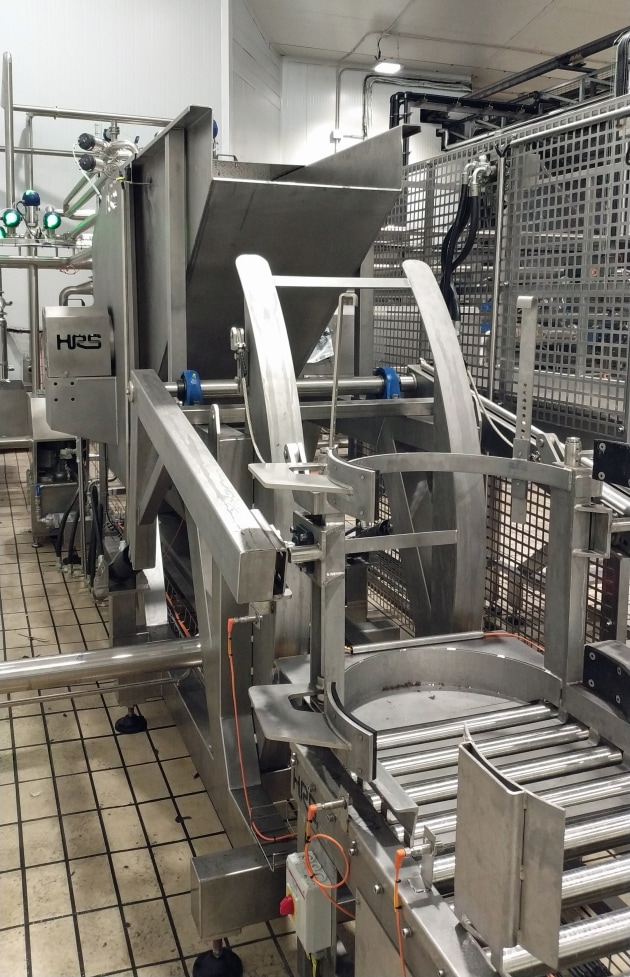 The HRS IC Series can crush up to 12,000 l of frozen orange juice concentrate each hour