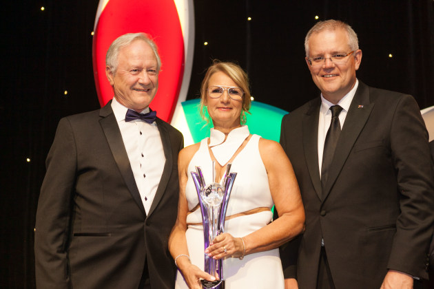 left to right: tna MD Alf Taylor, tna director and co-founder Nadia Taylor, and Prime Minister Scott Morrison.