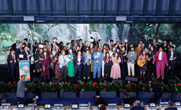 17 October 2025. FAO Headquarters, Rome, Italy. FAO Director-General QU Dongyu takes part to the group picture at the end of the World Food Forum 2025 Closing Ceremony. The fifth edition of the World Food Forum (WFF), the largest annual gathering of agrifood systems stakeholders globally, runned at FAO headquarters in Rome from 10 to 17 October 2025. FAO Headquarters (Plenary Hall).
Image: &copy;FAO/Giulio Napolitano