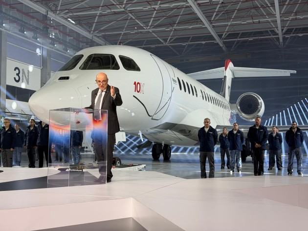 Dassault Aviation CEO &Eacute;ric Trappier speaks during the rollout of the Falcon 10X at the company&rsquo;s Bordeaux-M&eacute;rignac facility in France.
(Dassault Aviation &ndash; C. Cosmao)