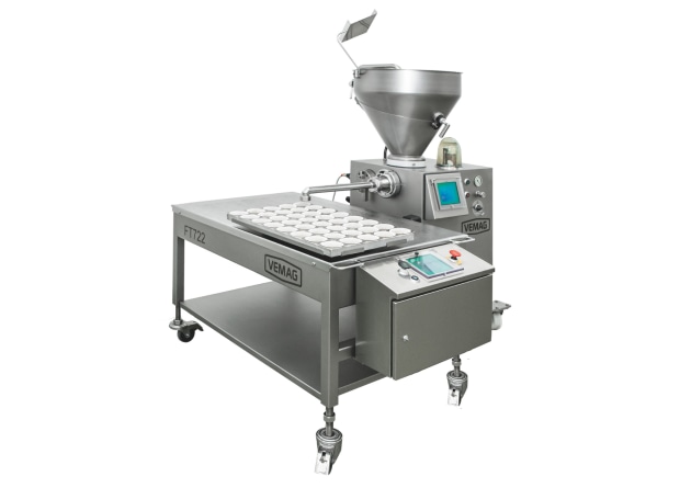 Vemag Maschinenbau has released its new FT722 filling table as a flexible and simple automation solution for bakeries. The unit can be used to fill mixtures precisely into baking tins or deposit them onto trays.
Source: Vemag