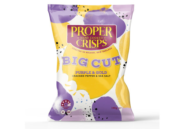 New Zealand snack brand Proper Crisps has launched its latest product in a rich salt and pepper flavour &ndash; the Big Cut Purple & Gold crisps.
Source: Proper Crisps