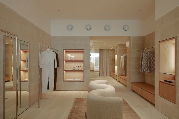 Venroy Armadale Store - Photo by Tom Ross