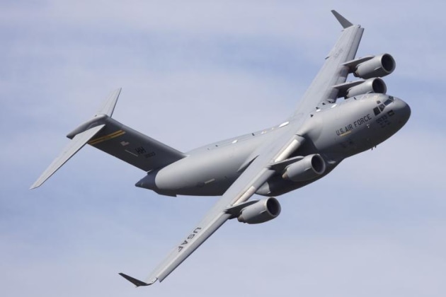 The US Air Force bought a C-17 Globemaster in very low. (Phil Hosking)