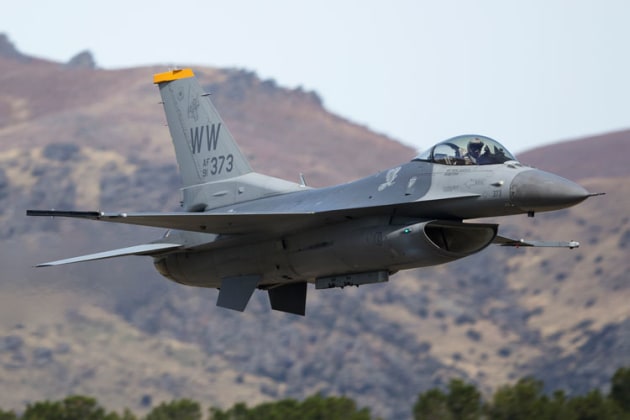 A USAF F-16 Viper. (Phil Hosking)