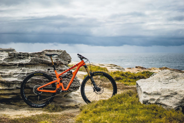 Yeti SB150