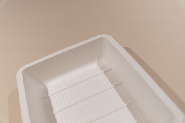Zipform Packaging's dry moulded fibre tray developed under licence to PulPac and in partrnership with PA Consulting.