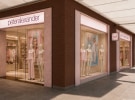 Peter Alexander, Glassons sign on to $200 million expansion