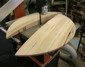 A totally turned table