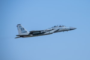 US to base new fighters in Japan 